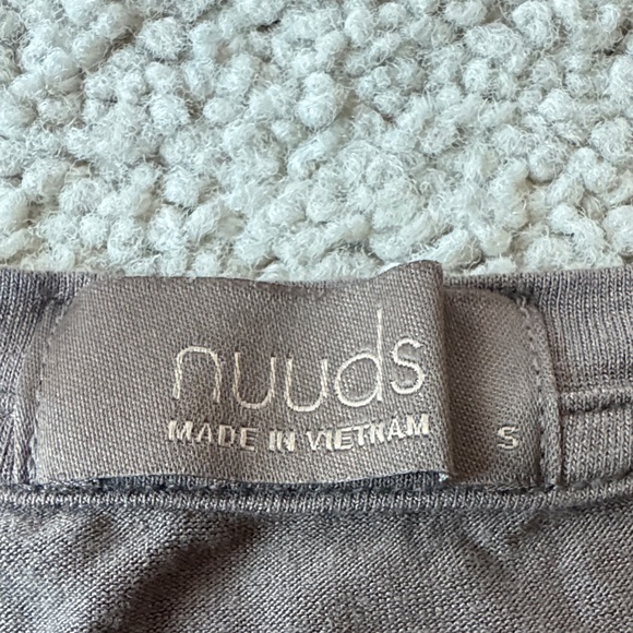 Nuuds Women’s Heather Green/Gray Tee Size S - Picture 2 of 6